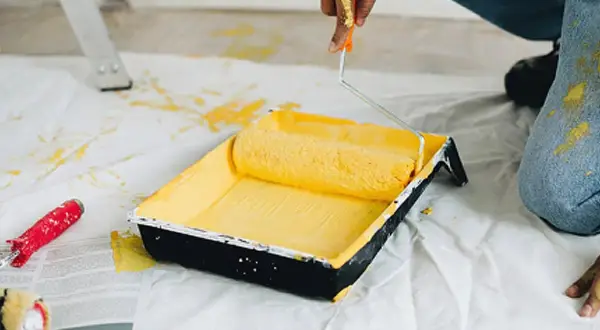 Odmień ściany! Jak zrobić wałek dekoracyjny DIY krok po kroku?