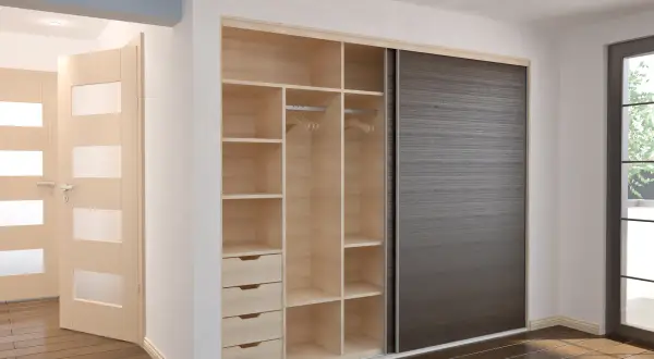 Jak zasłonić wnękę w przedpokoju? Praktyczne i modne rozwiązania