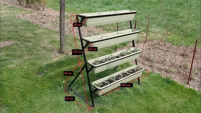 Kwietnik kaskadowy DIY: Zbuduj zielony raj na balkonie krok po kroku